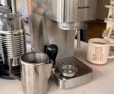 Espresso Coffee Machine + Milk Frother + Coffee Grinder