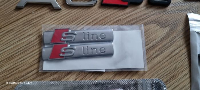Audi Logo Set - Chrome Or Black