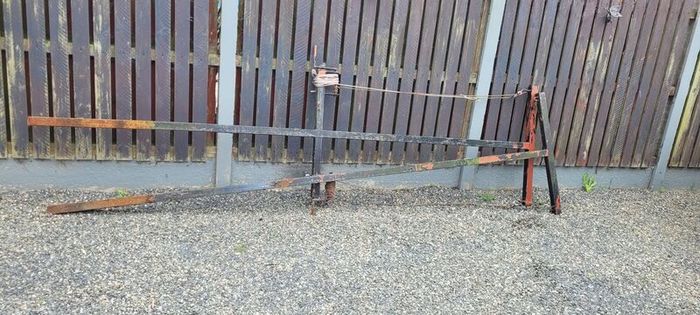 clothes line