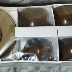 six boxed vintage cup and saucers,