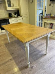 Modern Extending Dining Table good quality (M &S )
