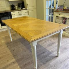 Modern Extending Dining Table good quality (M &S )