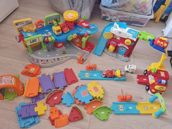 TootToot Car Garage set