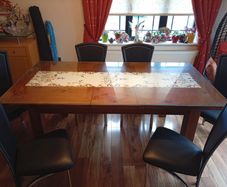 kitchen Table and chairs.