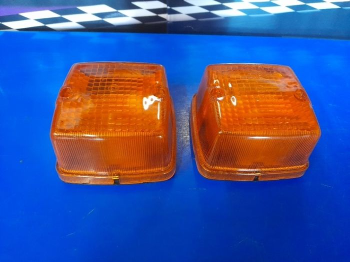 Hella indicator lights