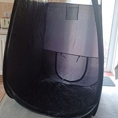 Tanning tent