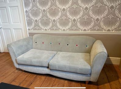 3 seats sofa