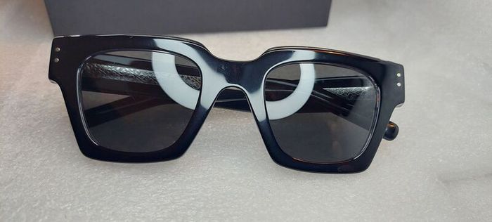 Italian Glamour  Dolce  Gabbana Retro Statement Frames