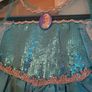 Anna and Elsa costumes age 4 BNWT Image 3