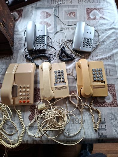 6 Old House Phones for sale Price is for 1 Only Postage or Collection