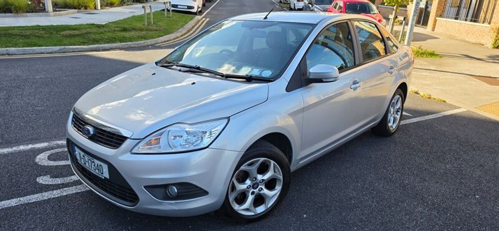Ford Focus 2011 Low Mileage!!