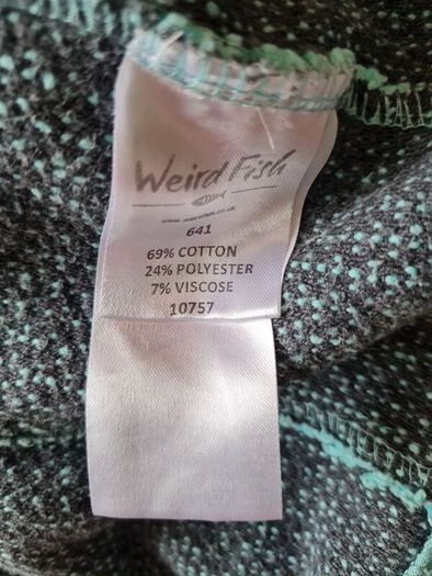 Weird fish chicoa hoodie Size l4 ptp 21" Full zip turquoise in excellent condition