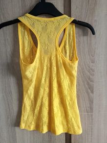 Lace yellow tank top fits Xs/s/m never worn