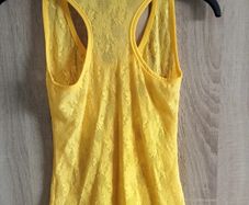 Lace yellow tank top fits Xs/s/m never worn