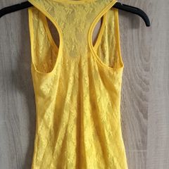 Lace yellow tank top fits Xs/s/m never worn