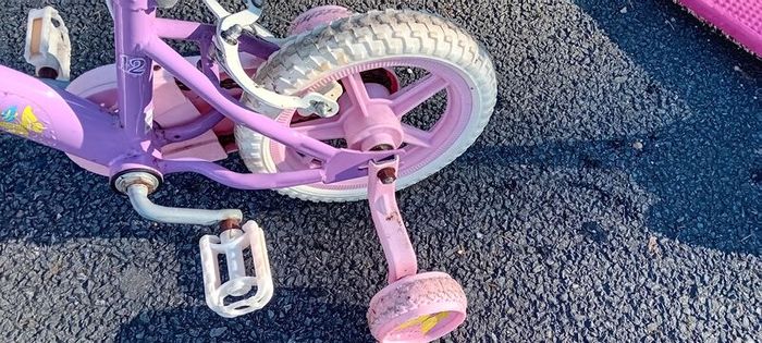 Kids Bikes & Scooters