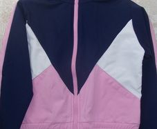 Girls zip up top jacket age 7 to 8 - New without tags