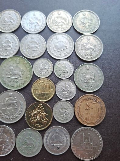 A Lot of 32 coins from Iran (1956-2011)
