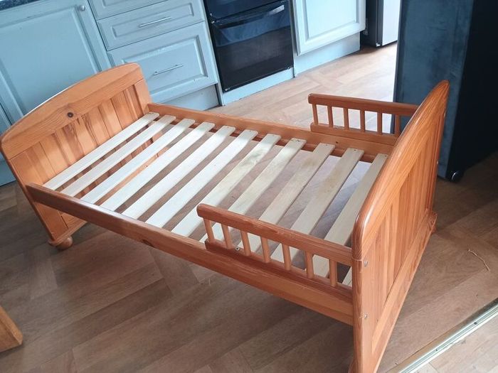 toddler bed