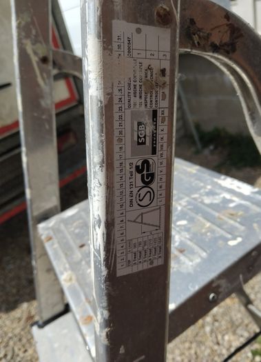 aluminium step ladder