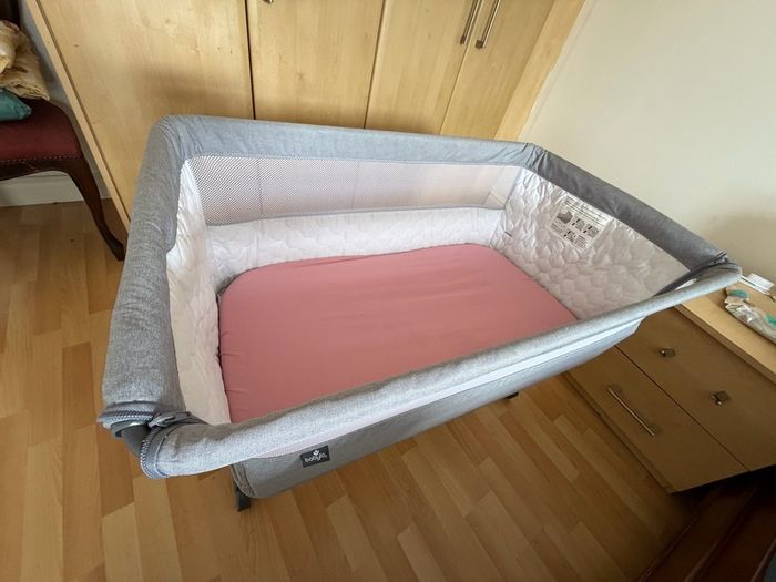 Babylo Cozy sleeper - Bedside Crib