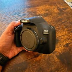 Canon Eos 1300d Dslr