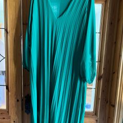 long dress pleated