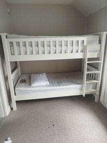 bunk bed