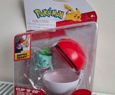 Pokemon Clip N Go Bulbasaur & Poke Ball. New & Sealed