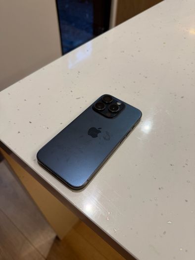 iphone 15 Pro 256gb