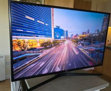 Samsung 40' 4K HD LED Smart TV