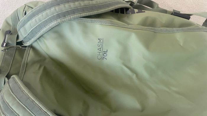 Thule Chasm 70L bag