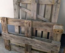 2 Broken Pallets - Use for scrap wood