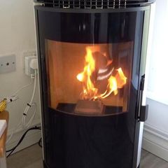 Ecoforest Lyon 7.5kW wood pellet stove