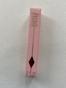 Charlotte tilbury beauty light wand in pillow talk medium