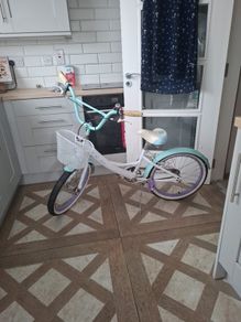 girl bike