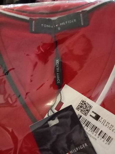 Tommy Hilfiger top red