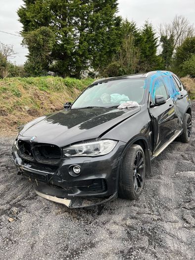 Breaking bmw x5 2015 xDrive25d f15 A90/7