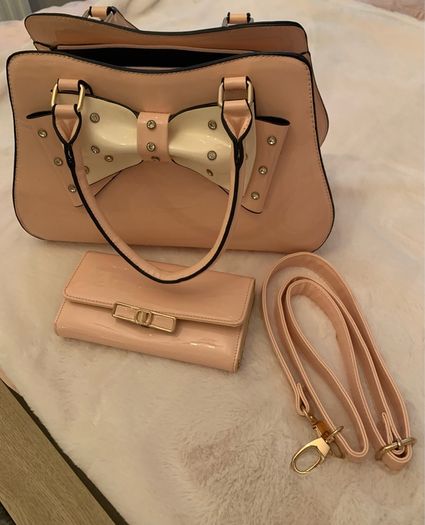handbag and purse