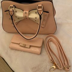 handbag and purse