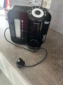 bottle maker
