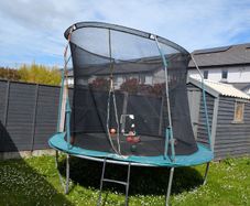 Trampoline