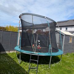 Trampoline