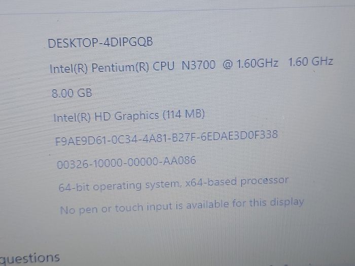 Lenovo Ideapad 300-15IBR, 15.6 inch Laptop, Intel Pentium CPU N3700, 1.6GHz, 8GB Ram, 128GB SSD, Windows 10, Microsoft Edge, Chrome and VLC