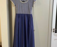 Renowned Designer brand Maxmara Weekend French navy and cream womens dress BRAND NEW WITH TAGS