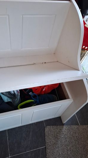 Hall bench seat with storage