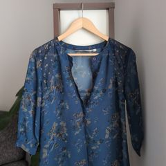 Floral top