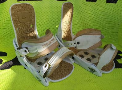 Burton snowboard bindings