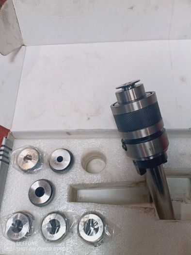 Quick change Tap collet