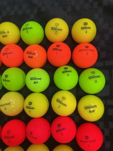 30 Wilson Coloured Balls